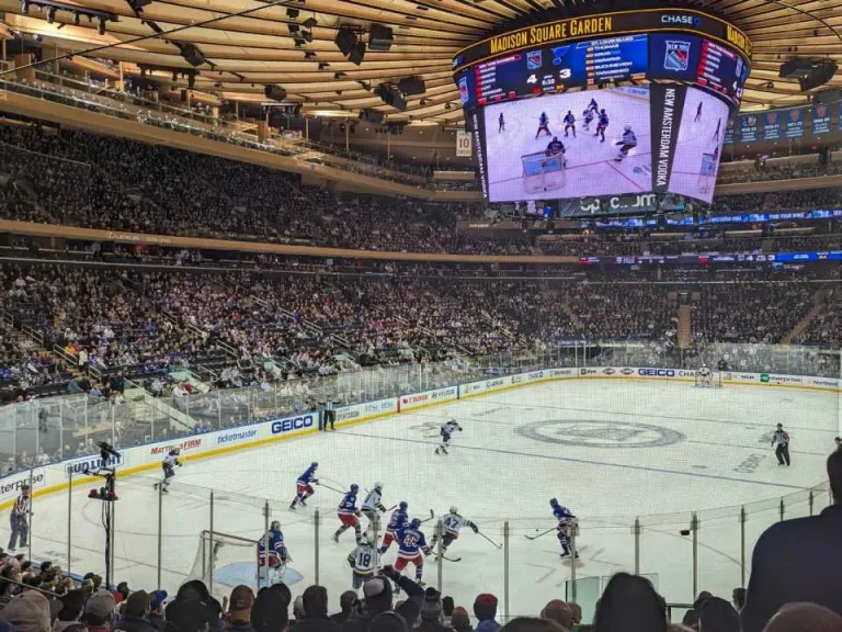 New York Rangers hockey game