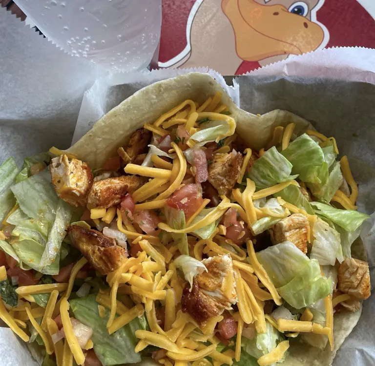 Roosters chicken taco
